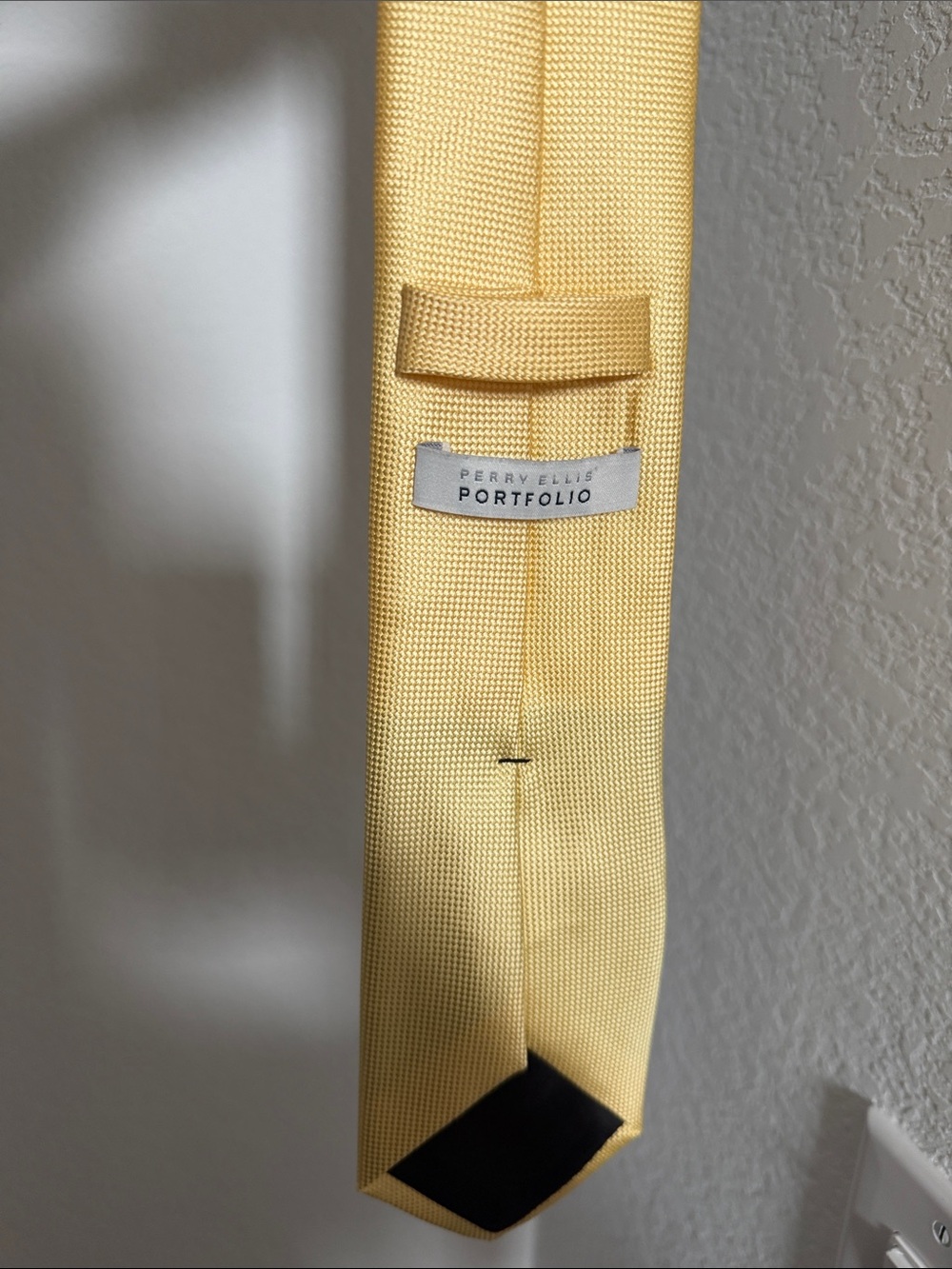 Perry Ellis Portfolio Solid Lemon Yellow Tie